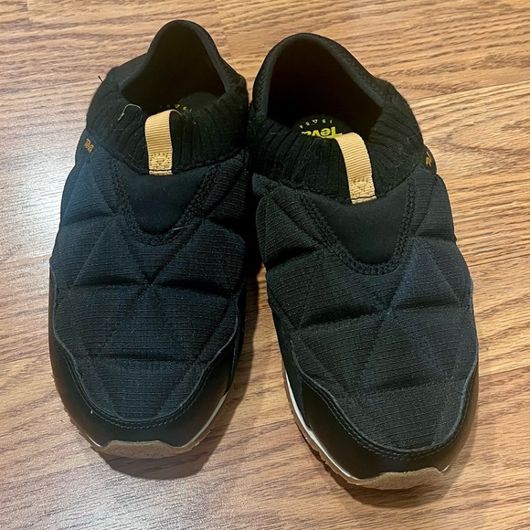 Teva ReEmber Mocs - Picture 3 of 4